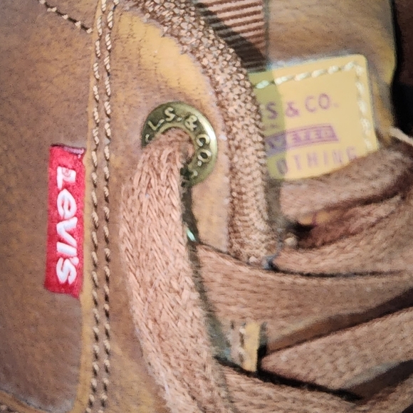 LEVIS EUC MENS SZ 8 ALPINE VEGAN LEATHER SNEAKERS SHOES - Picture 10 of 10